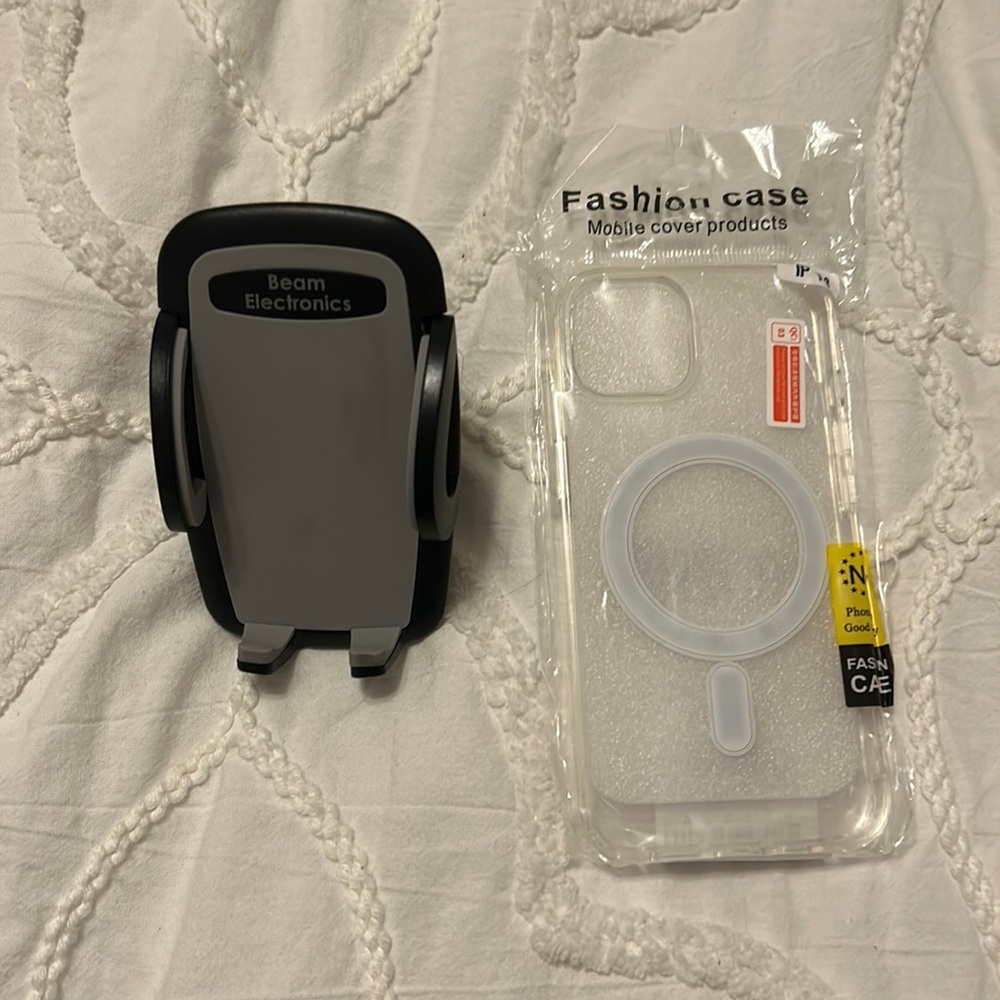 Car phone mount, iPhone 14 case & power bank